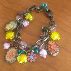Stunning Flower Bracelet